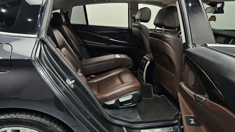 BMW 5-Series Gran Turismo