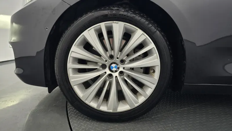 BMW 5-Series Gran Turismo