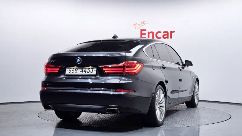 BMW 5-Series Gran Turismo