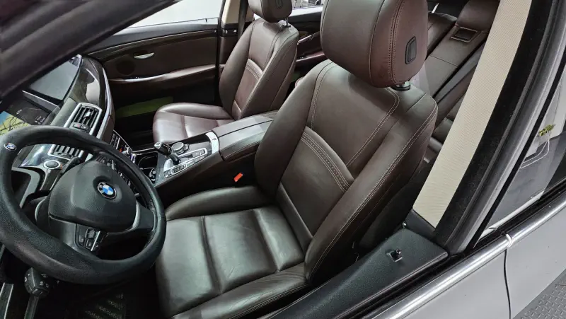 BMW 5-Series Gran Turismo