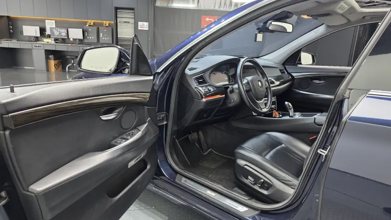 BMW 5-Series Gran Turismo
