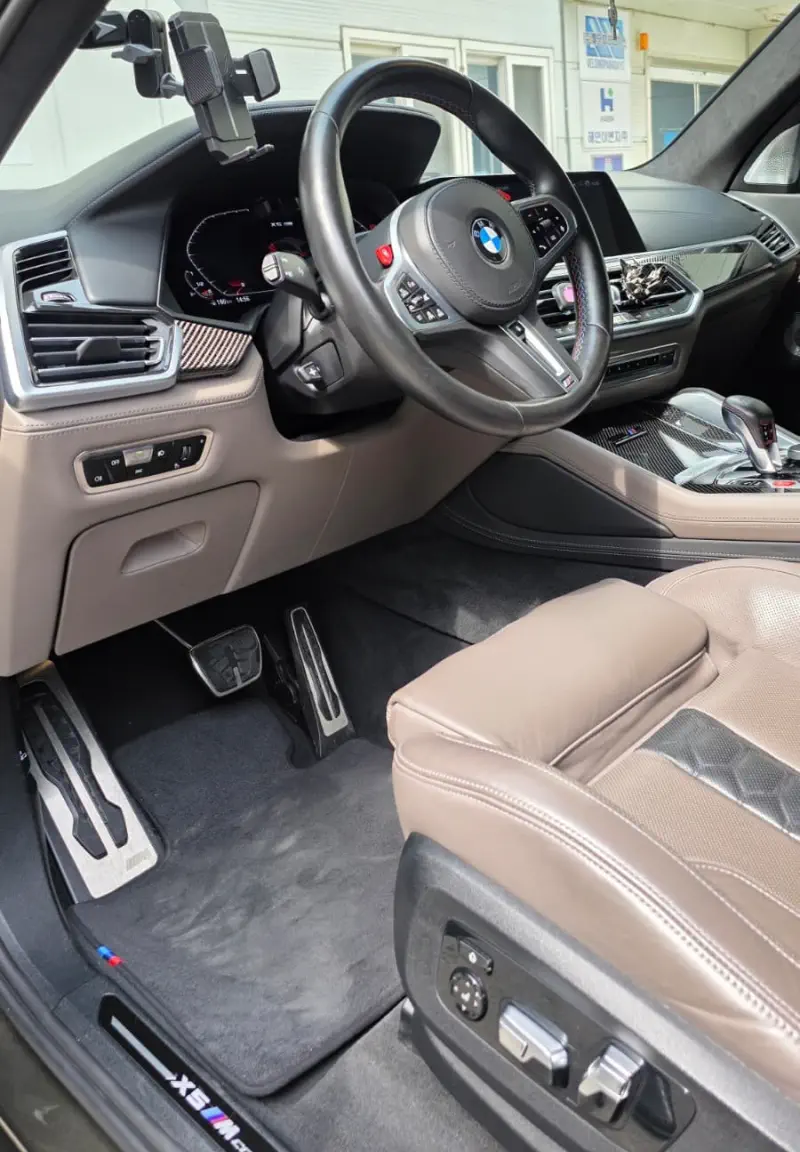 BMW X5M