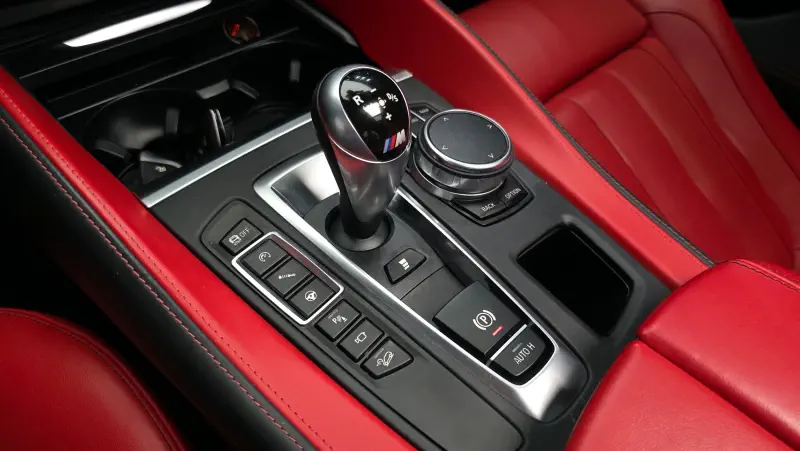 BMW X5M