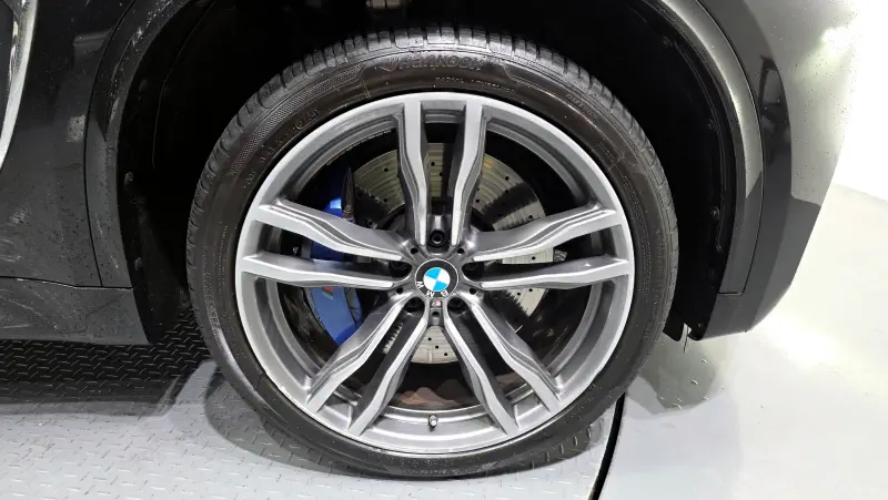 BMW X5M
