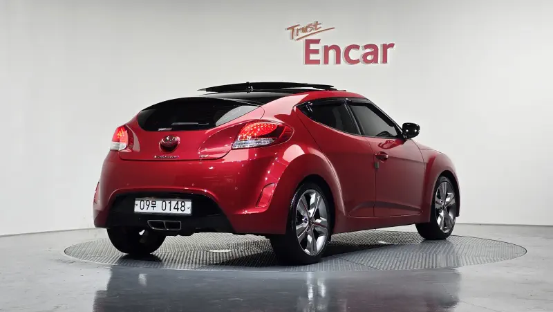 Hyundai Veloster