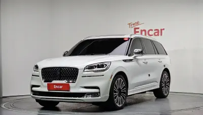 Lincoln Aviator