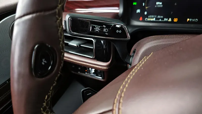 Lincoln Aviator