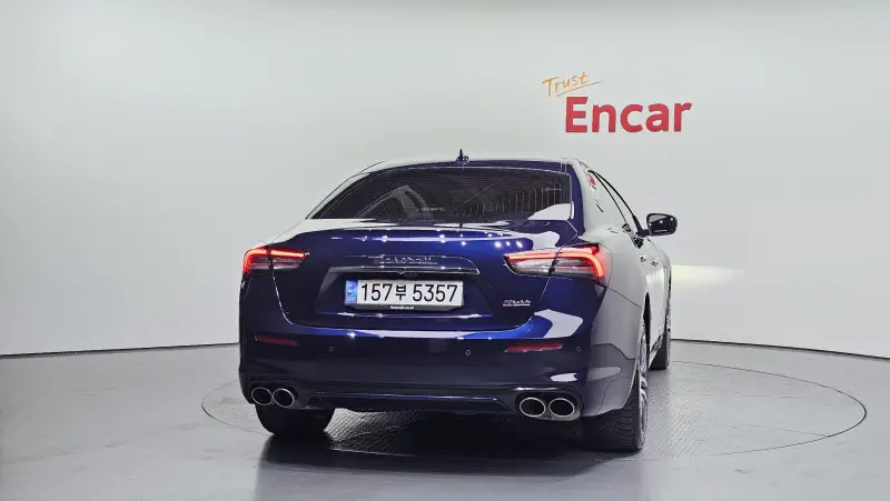 Maserati Ghibli