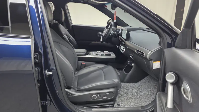 Genesis GV60