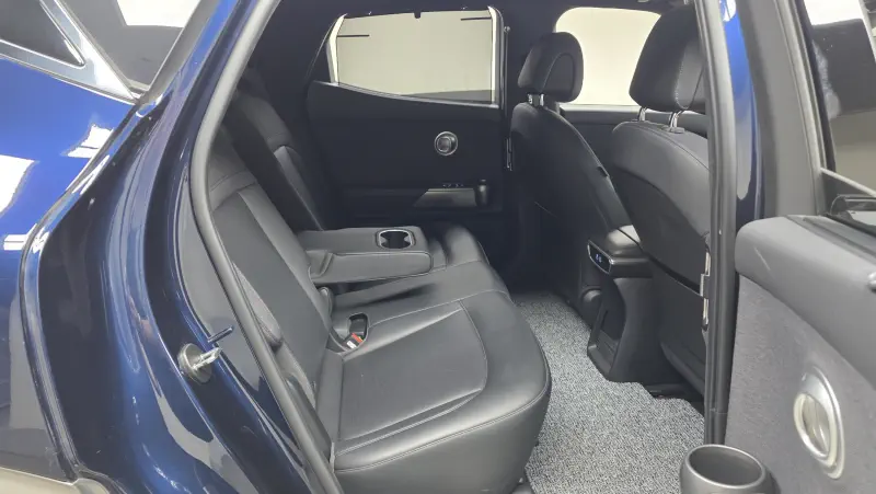 Genesis GV60