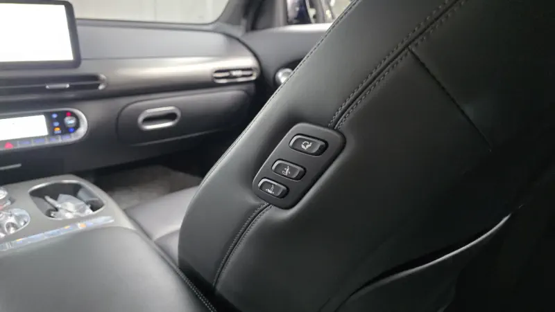 Genesis GV60