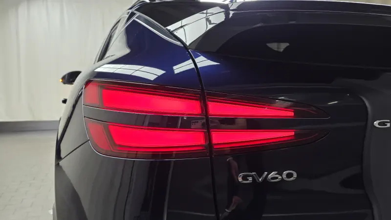 Genesis GV60