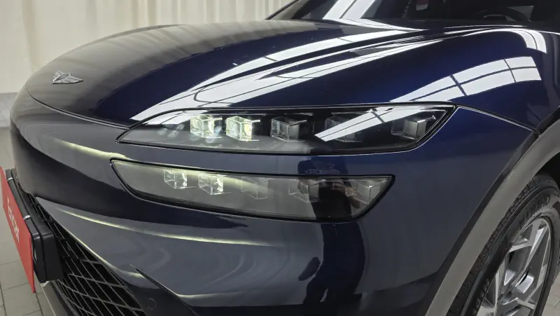 Genesis GV60