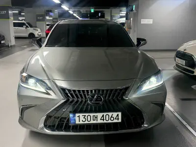 Lexus ES300h