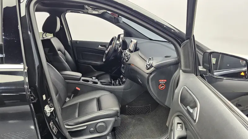 Mercedes-Benz B-Class