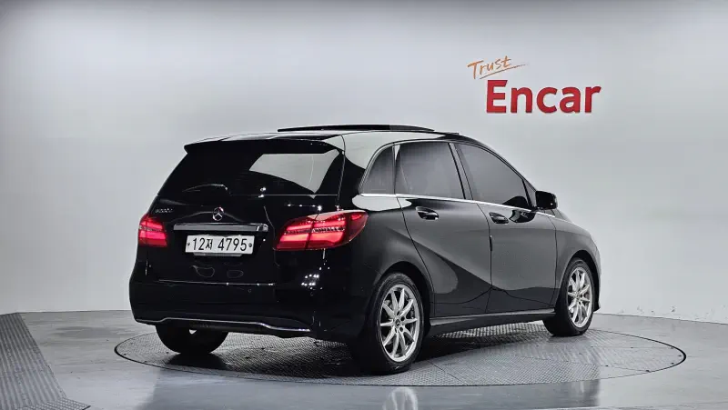 Mercedes-Benz B-Class