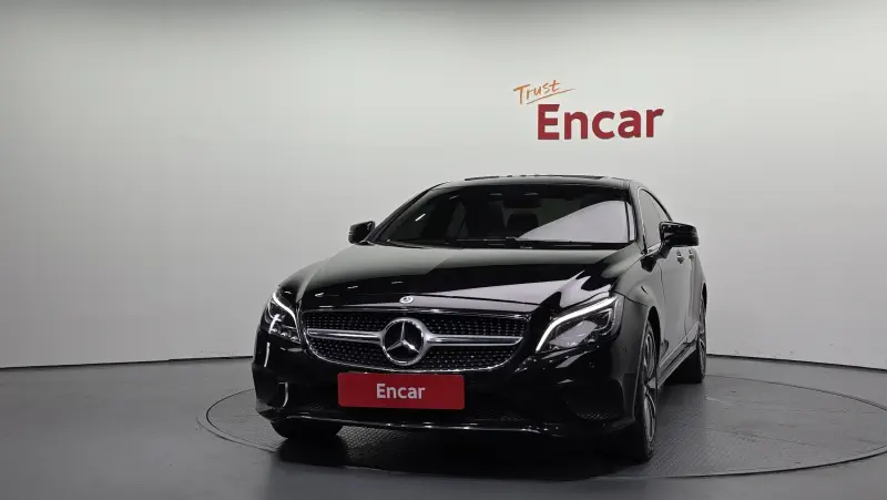 Mercedes-Benz CLS-Class