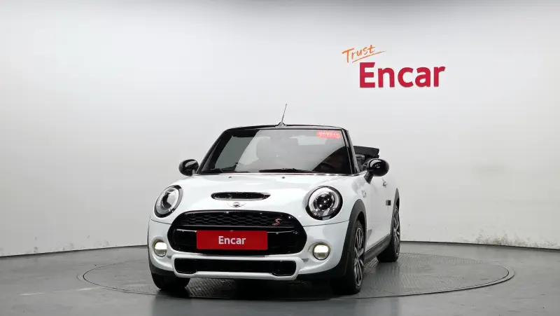 MINI Cabrio