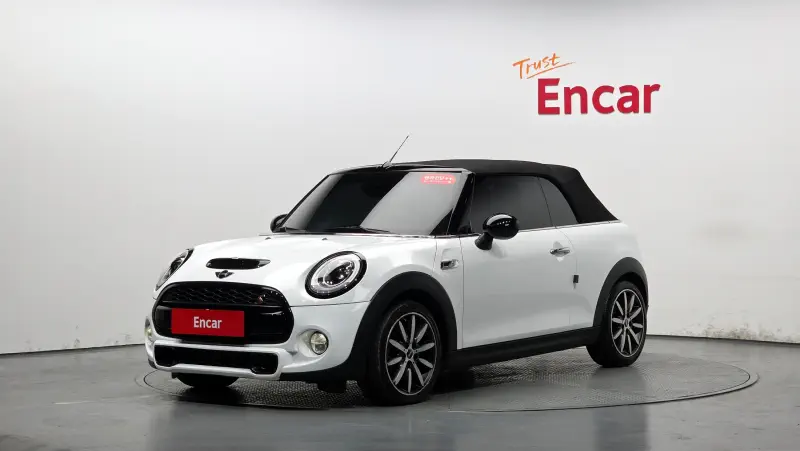 MINI Cabrio
