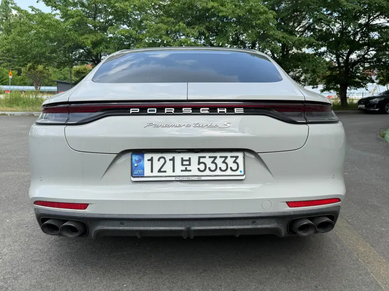 Porsche Panamera