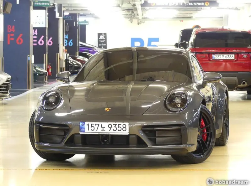 Porsche 911