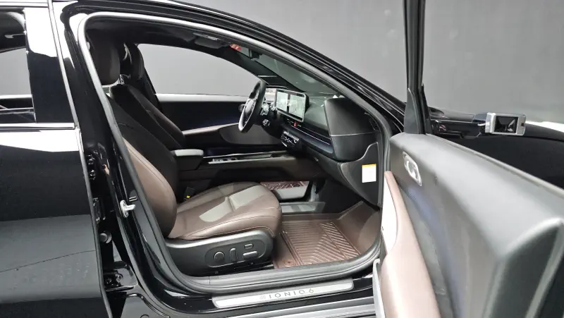 Hyundai Ioniq 6