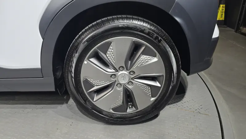 Hyundai Kona Electric