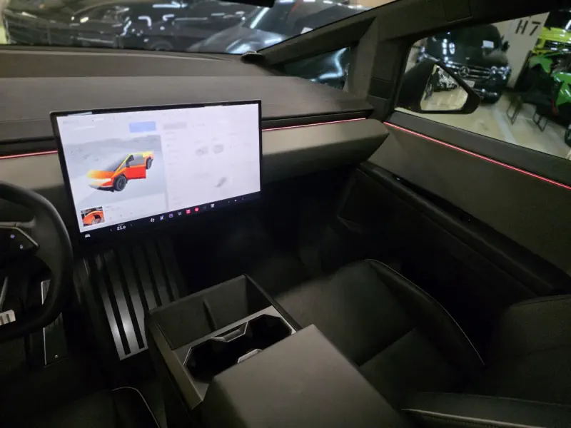 Tesla Cybertruck