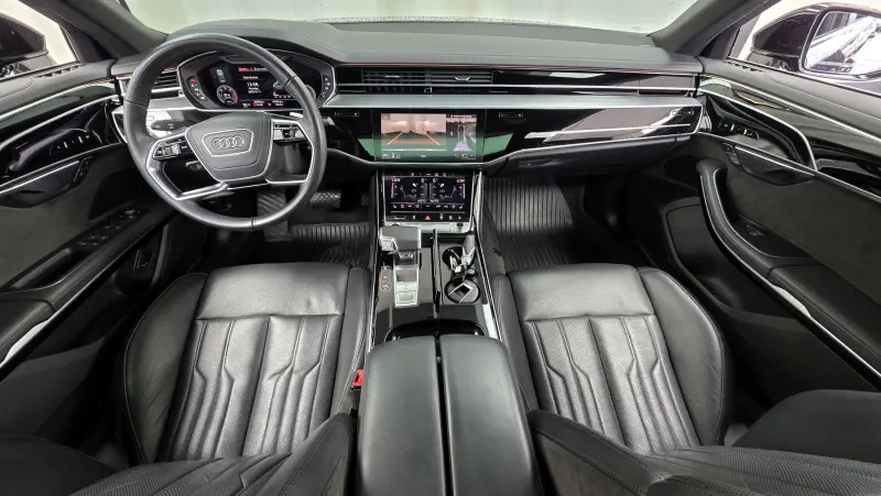 Audi A8