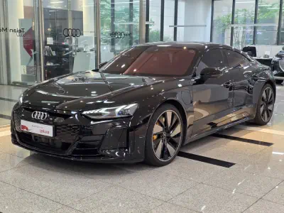 Audi e-tron GT