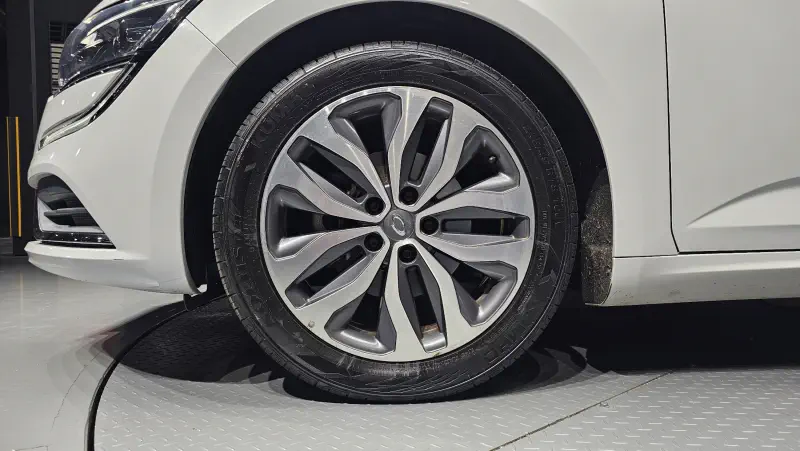 Renault Samsung SM6