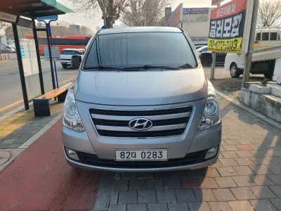 Hyundai Grand Starex