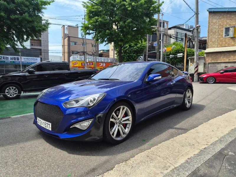 Hyundai Genesis