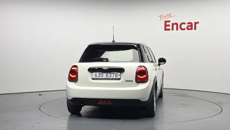 MINI Hatch
