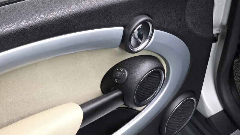 MINI Coupe