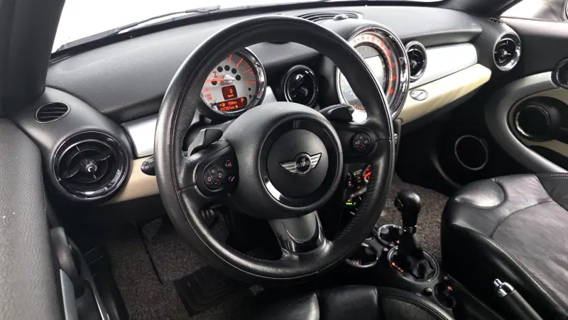 MINI Coupe