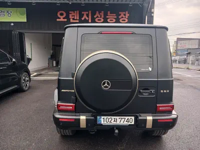 Mercedes-Benz G-Class