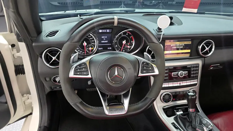 Mercedes-Benz SLK-Class