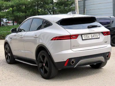 Jaguar E-Pace