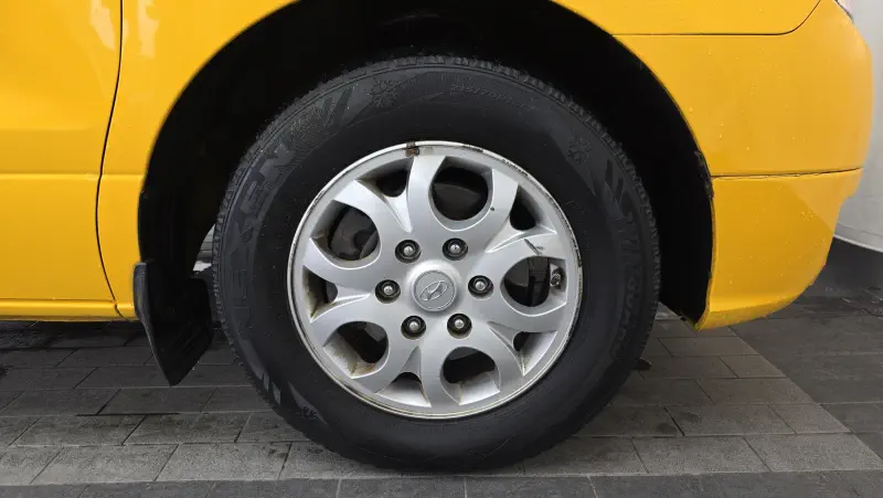 Hyundai Grand Starex