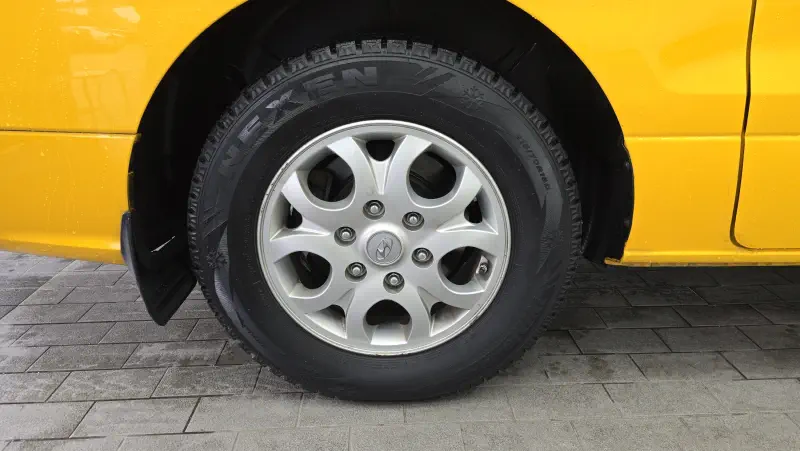 Hyundai Grand Starex