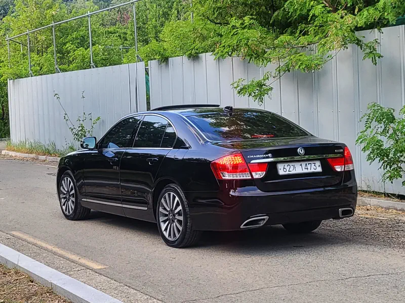 SsangYong Chairman W