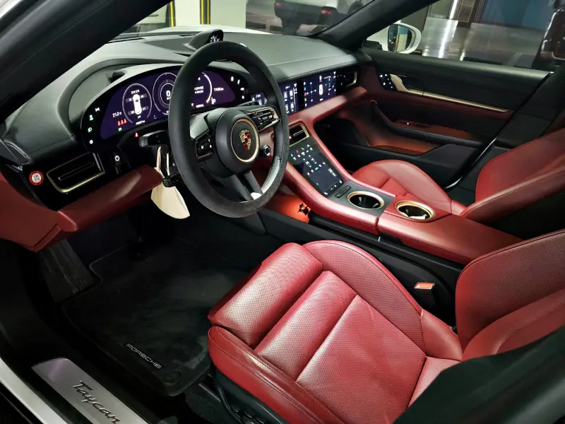 Porsche Taycan