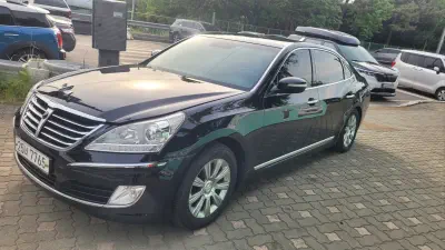 Hyundai Equus