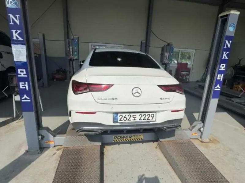 Mercedes-Benz CLA-Class