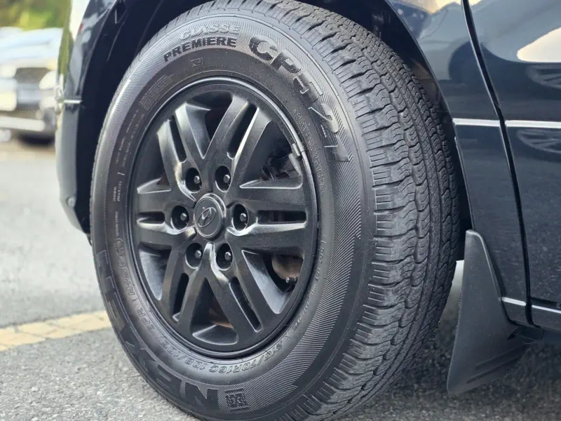 Hyundai Grand Starex