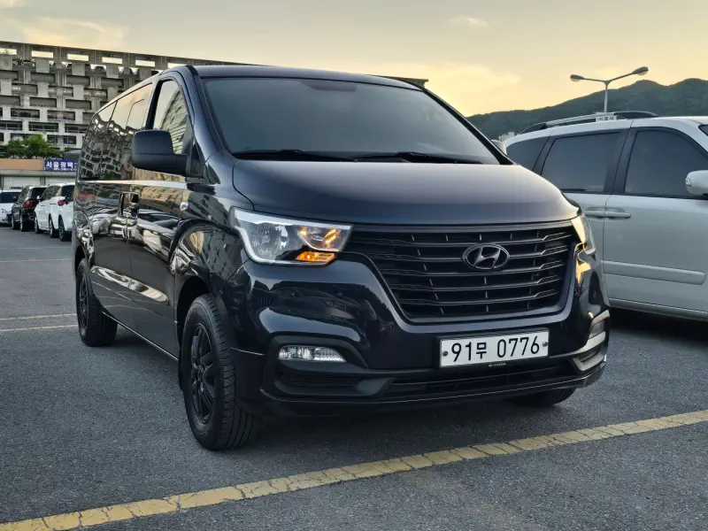 Hyundai Grand Starex