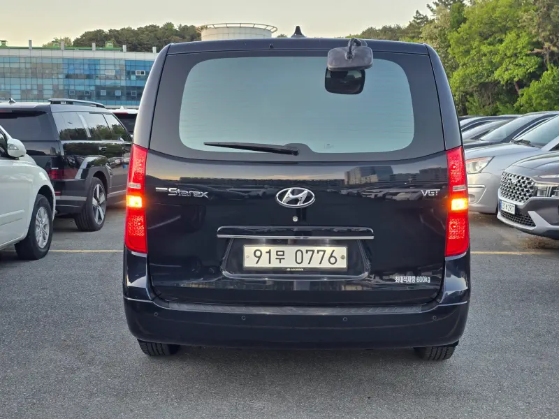 Hyundai Grand Starex