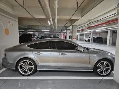 Audi S7