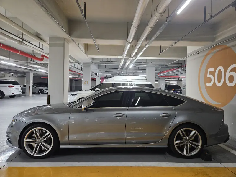 Audi S7